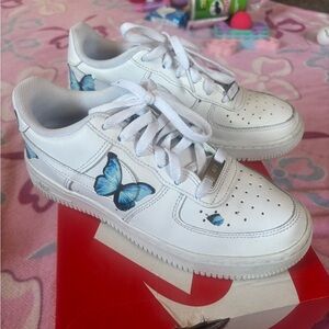 Nike White and Blue Sneakers with Butterfly Design
